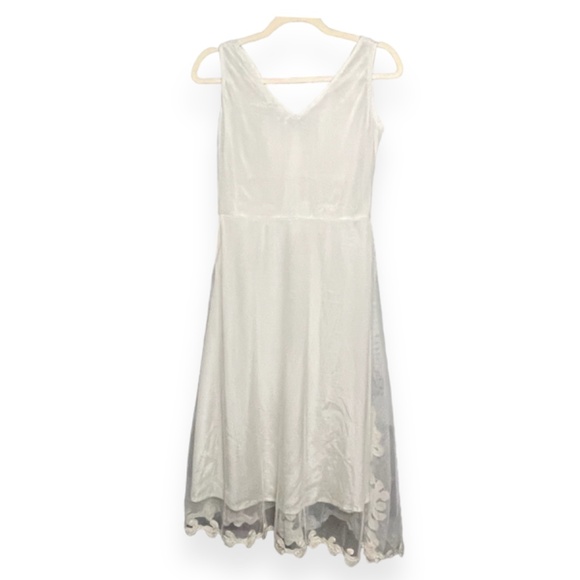 Cream Fairy core Mesh Lined Embroidered Asymmetrical Hem - Picture 5 of 6